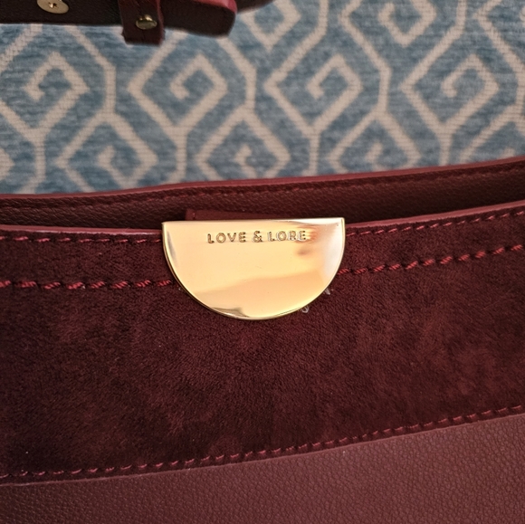 Love and Lore purse - Picture 2 of 10